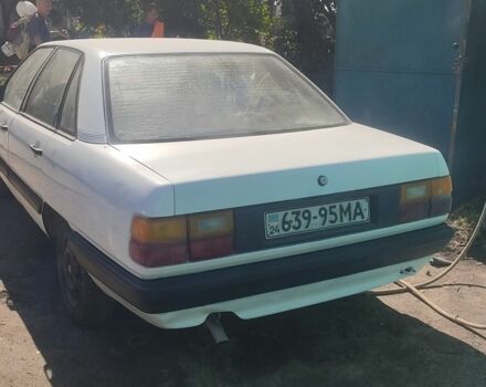 Ауди 100 1985 в Черкассах на Automoto.ua Белый Ауди 100, объемом двигателя 0 л и пробегом 467 тыс. км за 1149 $, фото 6 на Automoto.ua