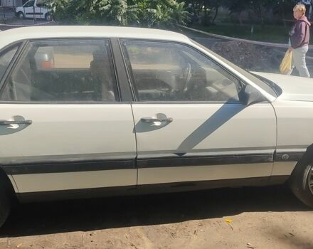 Ауди 100 1985 в Черкассах на Automoto.ua Белый Ауди 100, объемом двигателя 0 л и пробегом 467 тыс. км за 1149 $, фото 5 на Automoto.ua
