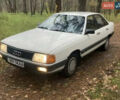 Белый Ауди 100, объемом двигателя 1.8 л и пробегом 200 тыс. км за 1850 $, фото 3 на Automoto.ua
