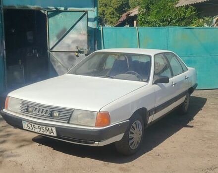 Ауди 100 1985 в Черкассах на Automoto.ua Белый Ауди 100, объемом двигателя 0 л и пробегом 467 тыс. км за 1149 $, фото 1 на Automoto.ua