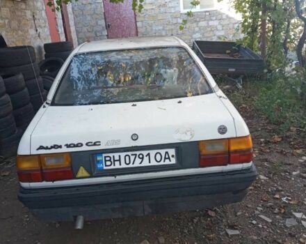 Ауди 100 1985 в Одессе на Automoto.ua Белый Ауди 100, объемом двигателя 0 л и пробегом 220 тыс. км за 600 $, фото 2 на Automoto.ua