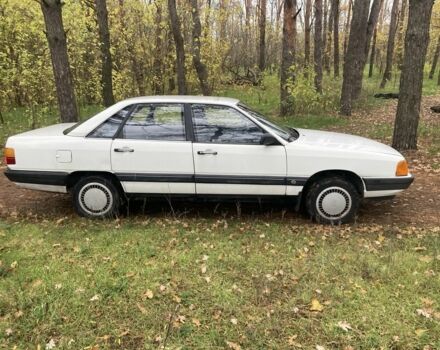 Білий Ауді 100, об'ємом двигуна 1.8 л та пробігом 198 тис. км за 1999 $, фото 5 на Automoto.ua
