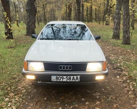 Білий Ауді 100, об'ємом двигуна 1.8 л та пробігом 198 тис. км за 1999 $, фото 2 на Automoto.ua