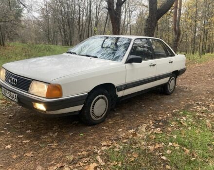 Білий Ауді 100, об'ємом двигуна 1.8 л та пробігом 198 тис. км за 1999 $, фото 4 на Automoto.ua