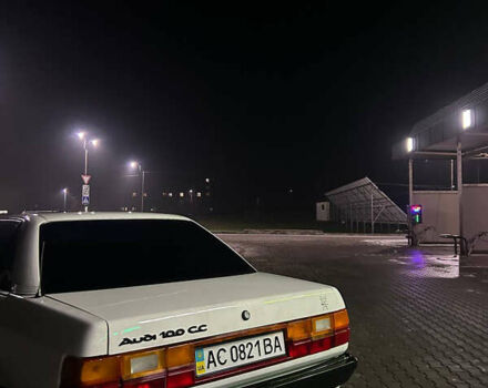 Білий Ауді 100, об'ємом двигуна 2.2 л та пробігом 401 тис. км за 1700 $, фото 1 на Automoto.ua