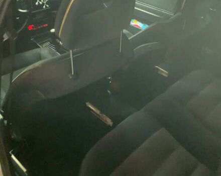 Білий Ауді 100, об'ємом двигуна 2.2 л та пробігом 401 тис. км за 1700 $, фото 6 на Automoto.ua