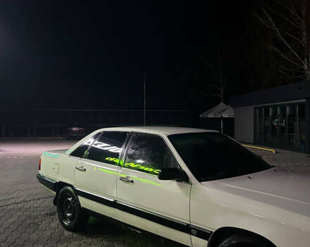 Білий Ауді 100, об'ємом двигуна 2.2 л та пробігом 401 тис. км за 1700 $, фото 4 на Automoto.ua