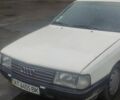 Белый Ауди 100, объемом двигателя 2 л и пробегом 440 тыс. км за 902 $, фото 1 на Automoto.ua