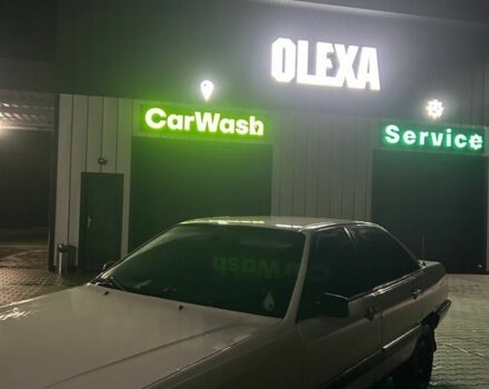 Білий Ауді 100, об'ємом двигуна 2.2 л та пробігом 401 тис. км за 1700 $, фото 2 на Automoto.ua
