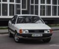 Белый Ауди 100, объемом двигателя 1.8 л и пробегом 150 тыс. км за 1300 $, фото 1 на Automoto.ua
