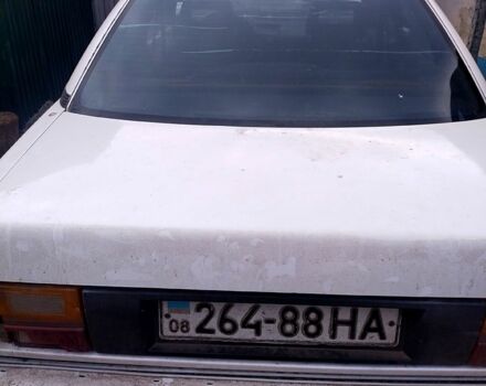 Белый Ауди 100, объемом двигателя 2 л и пробегом 100 тыс. км за 850 $, фото 1 на Automoto.ua