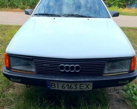 Белый Ауди 100, объемом двигателя 2.3 л и пробегом 357 тыс. км за 3000 $, фото 1 на Automoto.ua
