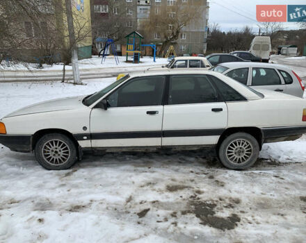 Білий Ауді 100, об'ємом двигуна 2.23 л та пробігом 725 тис. км за 1100 $, фото 15 на Automoto.ua