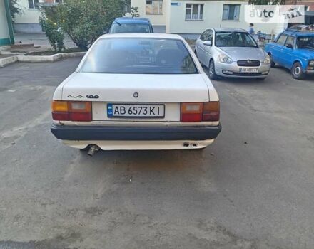 Белый Ауди 100, объемом двигателя 1.8 л и пробегом 300 тыс. км за 850 $, фото 5 на Automoto.ua