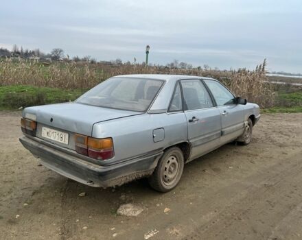 Белый Ауди 100, объемом двигателя 2 л и пробегом 200 тыс. км за 750 $, фото 2 на Automoto.ua