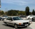 Білий Ауді 100, об'ємом двигуна 1.8 л та пробігом 297 тис. км за 2500 $, фото 1 на Automoto.ua