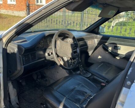 Белый Ауди 100, объемом двигателя 2.3 л и пробегом 300 тыс. км за 470 $, фото 2 на Automoto.ua