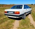 Белый Ауди 100, объемом двигателя 2 л и пробегом 310 тыс. км за 3590 $, фото 1 на Automoto.ua