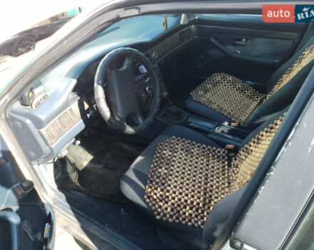 Белый Ауди 100, объемом двигателя 1.8 л и пробегом 400 тыс. км за 1600 $, фото 3 на Automoto.ua