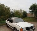 Белый Ауди 100, объемом двигателя 1.8 л и пробегом 250 тыс. км за 1701 $, фото 2 на Automoto.ua
