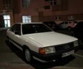 Белый Ауди 100, объемом двигателя 1.8 л и пробегом 200 тыс. км за 1500 $, фото 1 на Automoto.ua