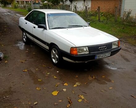 Ауди 100 1990 в Бершаде на Automoto.ua Белый Ауди 100, объемом двигателя 1.8 л и пробегом 211 тыс. км за 1250 $, фото 5 на Automoto.ua