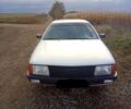 Белый Ауди 100, объемом двигателя 2 л и пробегом 270 тыс. км за 1600 $, фото 1 на Automoto.ua