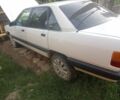 Белый Ауди 100, объемом двигателя 2 л и пробегом 300 тыс. км за 1500 $, фото 1 на Automoto.ua