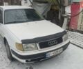 Белый Ауди 100, объемом двигателя 2.3 л и пробегом 325 тыс. км за 3200 $, фото 1 на Automoto.ua