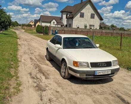 Белый Ауди 100, объемом двигателя 2.8 л и пробегом 165 тыс. км за 1999 $, фото 7 на Automoto.ua