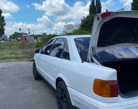 Белый Ауди 100, объемом двигателя 2.77 л и пробегом 470 тыс. км за 2999 $, фото 5 на Automoto.ua