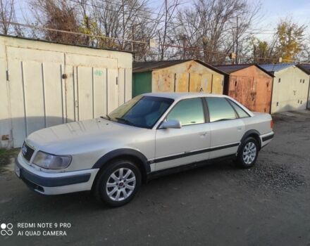 Белый Ауди 100, объемом двигателя 2.8 л и пробегом 300 тыс. км за 2400 $, фото 1 на Automoto.ua