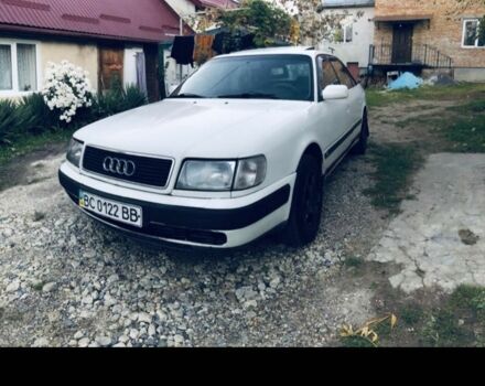 Белый Ауди 100, объемом двигателя 2.3 л и пробегом 585 тыс. км за 1500 $, фото 3 на Automoto.ua