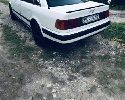 Белый Ауди 100, объемом двигателя 2.3 л и пробегом 585 тыс. км за 1500 $, фото 4 на Automoto.ua