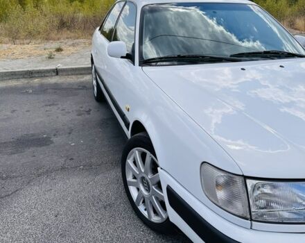 Белый Ауди 100, объемом двигателя 2.6 л и пробегом 466 тыс. км за 2800 $, фото 2 на Automoto.ua