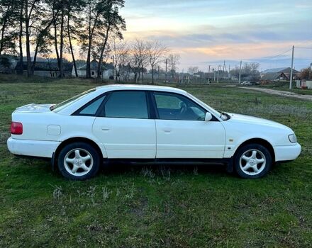 Белый Ауди 100, объемом двигателя 2 л и пробегом 400 тыс. км за 2400 $, фото 3 на Automoto.ua