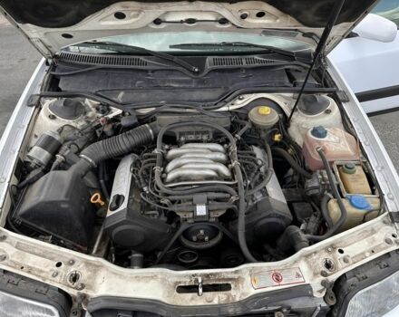 Белый Ауди 100, объемом двигателя 2.6 л и пробегом 466 тыс. км за 2800 $, фото 7 на Automoto.ua