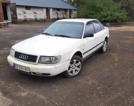 Белый Ауди 100, объемом двигателя 1.98 л и пробегом 330 тыс. км за 2500 $, фото 3 на Automoto.ua