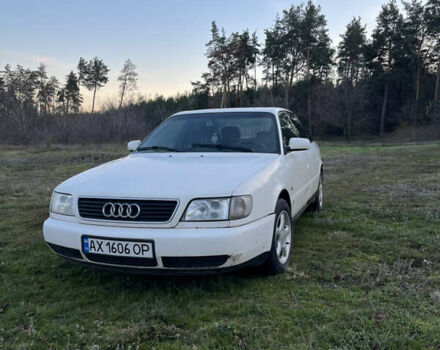 Білий Ауді 100, об'ємом двигуна 2 л та пробігом 400 тис. км за 2400 $, фото 1 на Automoto.ua