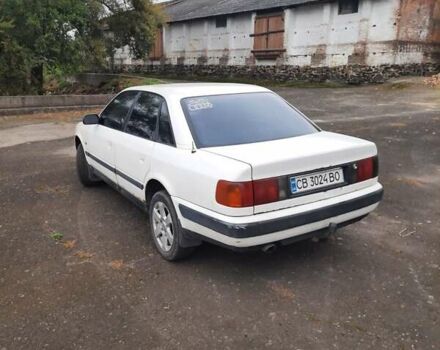 Белый Ауди 100, объемом двигателя 1.98 л и пробегом 330 тыс. км за 2500 $, фото 2 на Automoto.ua