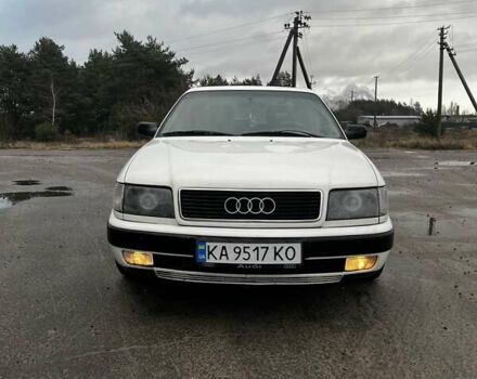 Белый Ауди 100, объемом двигателя 2 л и пробегом 194 тыс. км за 2500 $, фото 1 на Automoto.ua