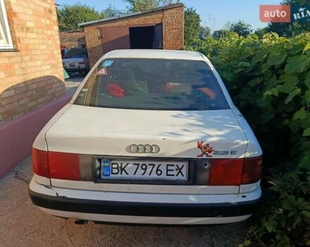 Белый Ауди 100, объемом двигателя 2.3 л и пробегом 400 тыс. км за 1500 $, фото 3 на Automoto.ua