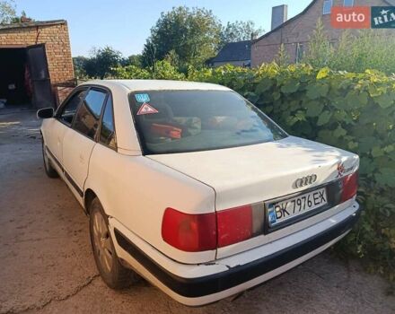 Белый Ауди 100, объемом двигателя 2.3 л и пробегом 400 тыс. км за 1500 $, фото 4 на Automoto.ua