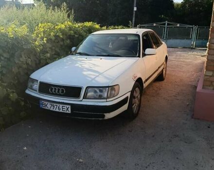 Белый Ауди 100, объемом двигателя 2.3 л и пробегом 400 тыс. км за 1500 $, фото 1 на Automoto.ua