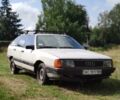 Білий Ауді 100, об'ємом двигуна 1.8 л та пробігом 400 тис. км за 600 $, фото 1 на Automoto.ua