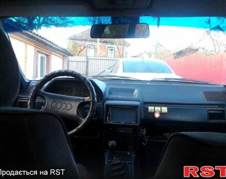 Білий Ауді 100, об'ємом двигуна 1.8 л та пробігом 347 тис. км за 2200 $, фото 5 на Automoto.ua