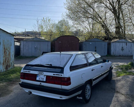 Белый Ауди 100, объемом двигателя 1.8 л и пробегом 390 тыс. км за 3800 $, фото 8 на Automoto.ua