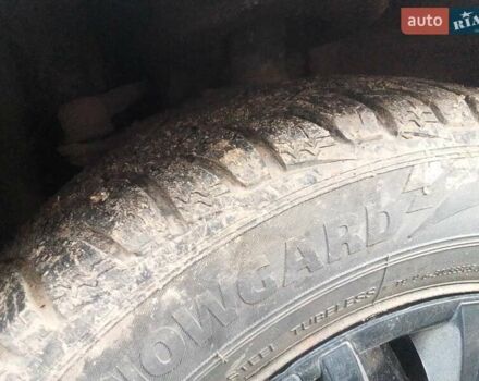 Белый Ауди 100, объемом двигателя 1.8 л и пробегом 375 тыс. км за 2200 $, фото 4 на Automoto.ua