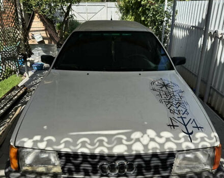 Белый Ауди 100, объемом двигателя 2 л и пробегом 468 тыс. км за 1800 $, фото 6 на Automoto.ua