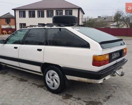 Белый Ауди 100, объемом двигателя 2 л и пробегом 300 тыс. км за 2500 $, фото 3 на Automoto.ua